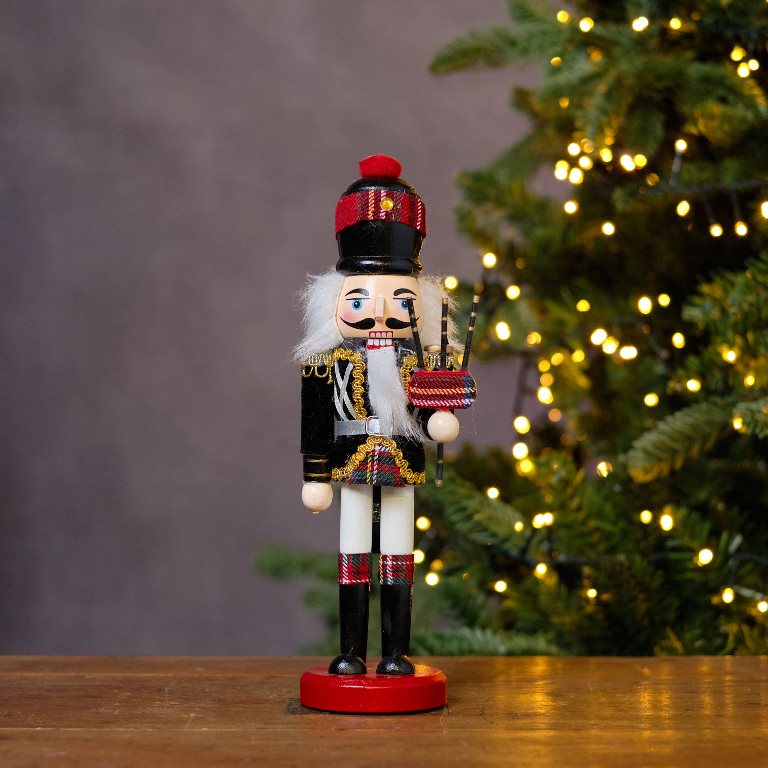 25cm Regal Nutcracker