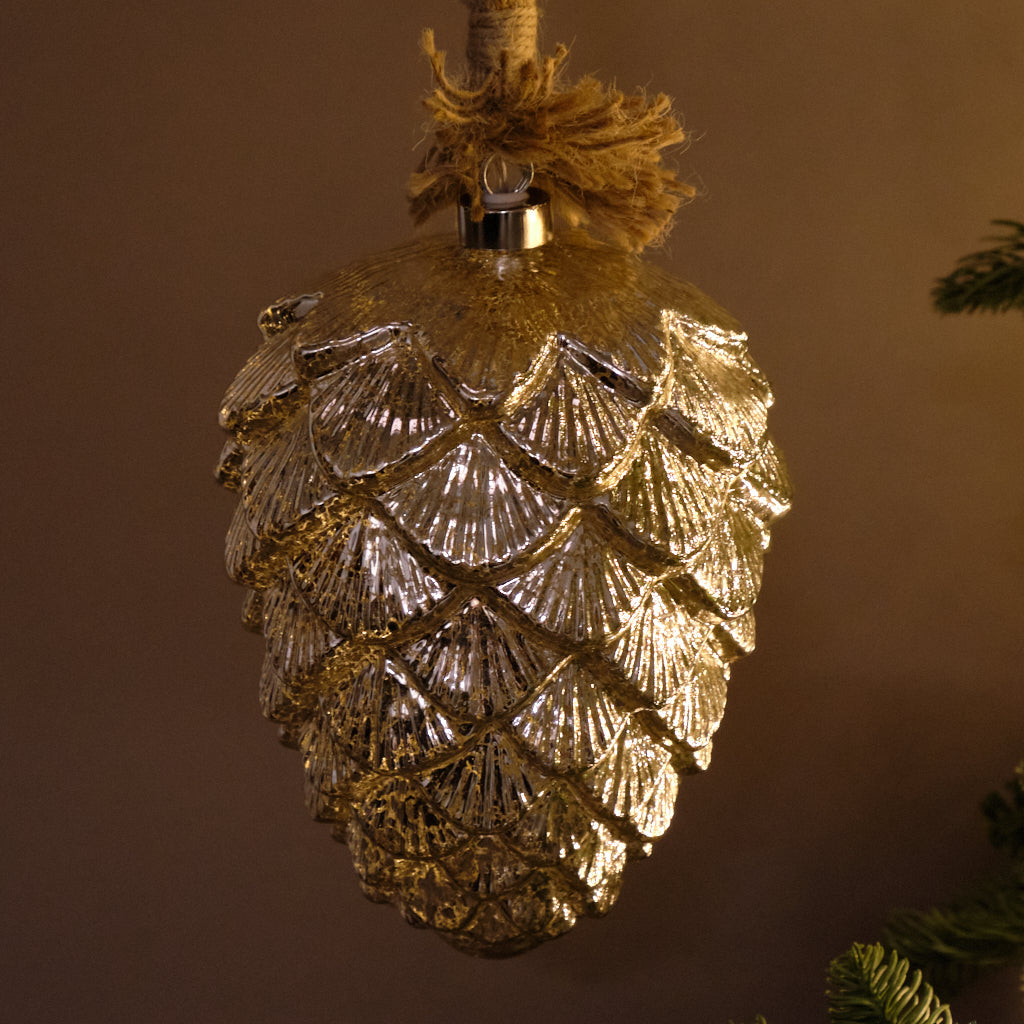 Light Up Pine Cone